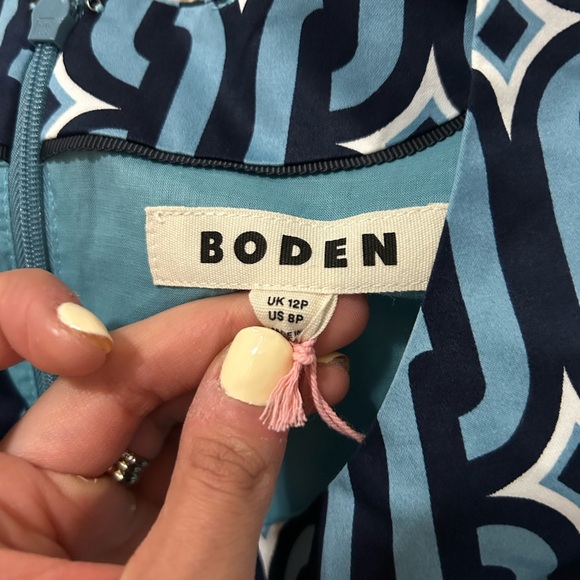 Boden Navy and White Patterned Mini Dress - Picture 4 of 5